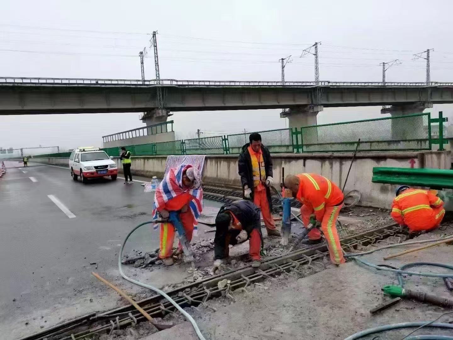 吉水桥梁伸缩缝抢修料